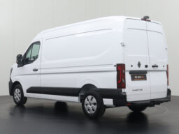Renault Master 2.0DCi 170PK L2H2 Business+ | Bomvol Opties | Google Maps | 9 km | 2024 | 170 pk