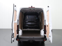 Renault Master 2.0DCi 170PK L2H2 Business+ | Bomvol Opties | Google Maps | 9 km | 2024 | 170 pk