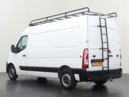 Renault Master 2.3DCi 135PK L2H2 | Imperiaal | Trekhaak | 138.271 km | 2021 | 135 pk