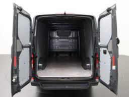 Volkswagen Crafter 2.0TDI 140PK L3H2 Highline | 150.989 km | 2020 | 140 pk