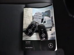 Mercedes-Benz Sprinter 317CDI 9G-Tronic Automaat L2H2 | 2800Kg Trekhaak | 71.441 km | 2023 | 170 pk