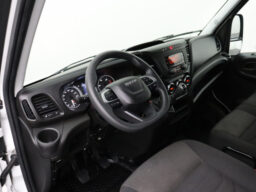Iveco Daily 35C16 3.0L Bakwagen+Laadklep | 42.588 km | 2022 |  pk
