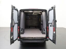 Volkswagen Crafter 2.0TDI 140PK L3H2 Highline | 84.743 km | 2020 | 140 pk