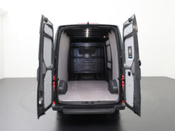 Volkswagen Crafter 2.0TDI 140PK L3H3 | 145.025 km | 2021 | 140 pk