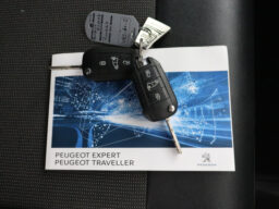 Peugeot Expert 2.0BlueHDI 120PK Premium Pack XL | 113.912 km | 2019 | 122 pk