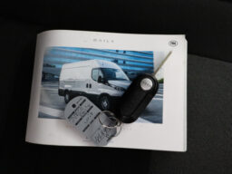 Iveco Daily 35S14 Hi-Matic Automaat L2H2 | 3500Kg Trekhaak | 68.031 km | 2022 | 136 pk