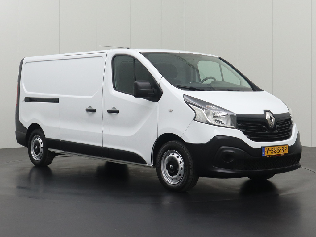 Renault Trafic 1.6DCI Lang | 210.224 km | 2016 | 90 pk