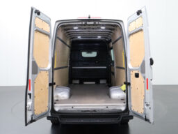 Volkswagen Crafter 2.0TDI 177PK L4H3 Maxi Dubbellucht | 145.553 km | 2020 | 177 pk