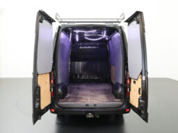 Renault Master 2.3DCi 130PK L2H2 Imperiaal | Trekhaak | 139.506 km | 2017 | 131 pk