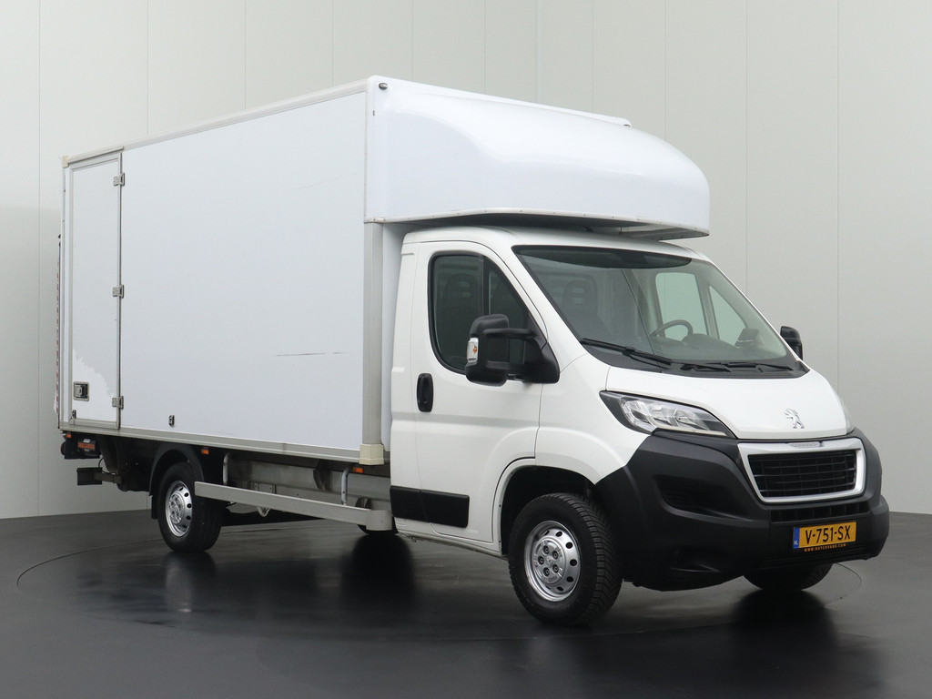 Peugeot Boxer 2.0BlueHDI Bakwagen+Laadklep | 91.808 km | 2018 | 131 pk