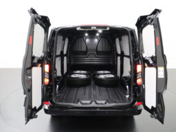 Ford Transit Custom 2.0TDCI 170PK Lang 20